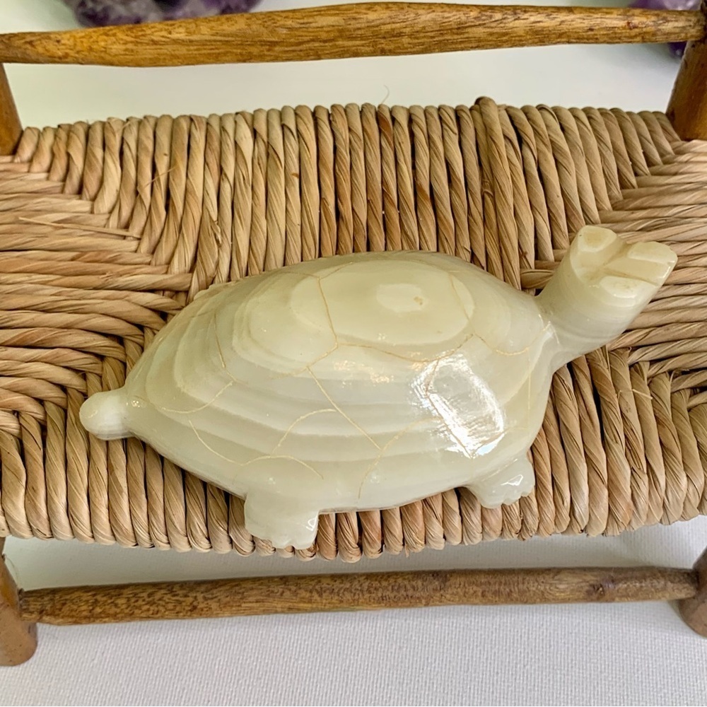 Large Banded Calcite Crystal Turtle Carving Polished Onyx Tortoise Figurine 4.5” - Picture 13 of 16
